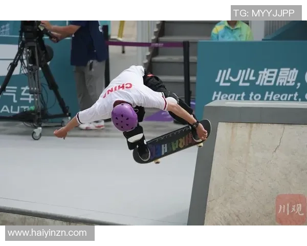 杭州滑板队创下耐力新纪录引领全国滑板运动新风潮