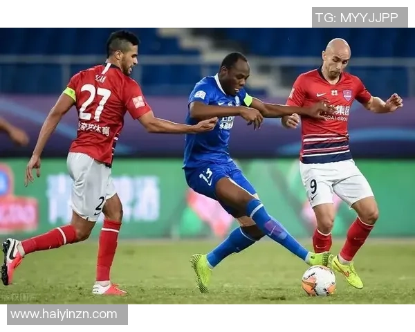 重庆足球队心理素质的转变与球队未来发展的深度探讨 重庆足球队心理素质的转变与球队未来发展的深度探讨